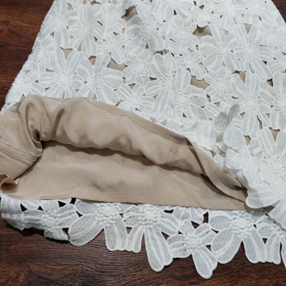 Stone Cold Fox White Floral Lace Strapless Midi Summer Bachelorette Dress XS - Picture 6 of 10